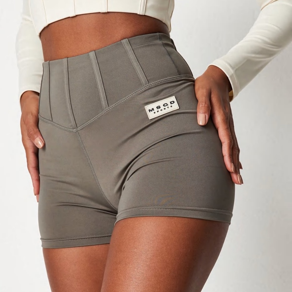 MissGuided Corset Style Shorts | Size Large | NEW 🌴